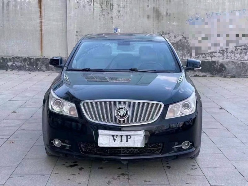 青岛10年别克君越9