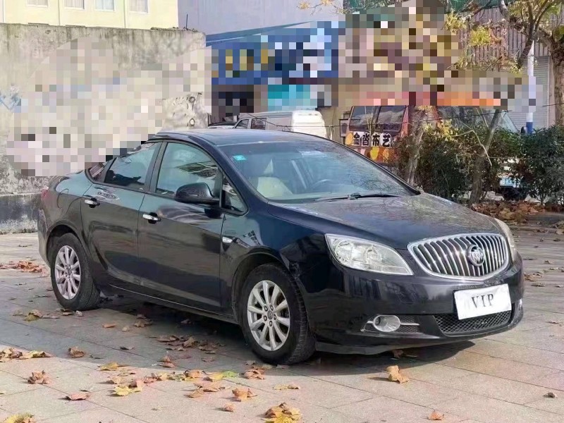 青岛15年别克英朗GT3