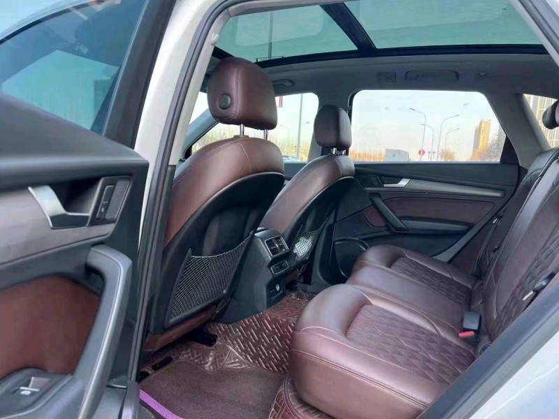 邯郸19年奥迪Q54