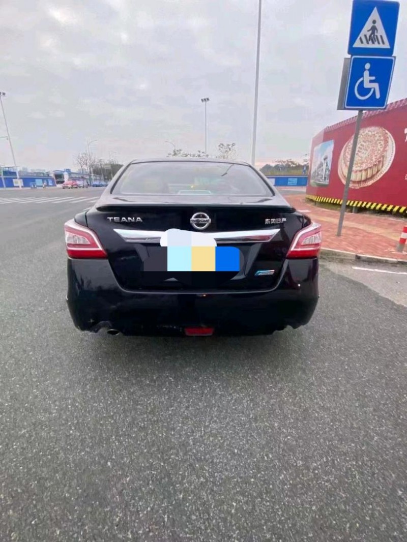 邯郸15年日产天籁4