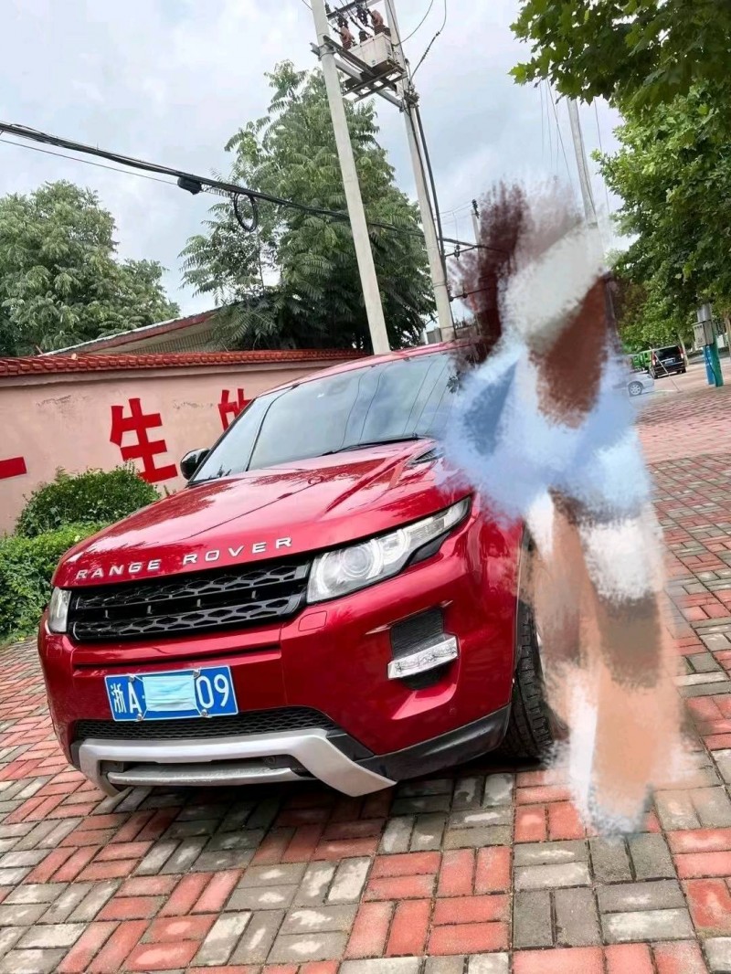 石家庄12年路虎极光3