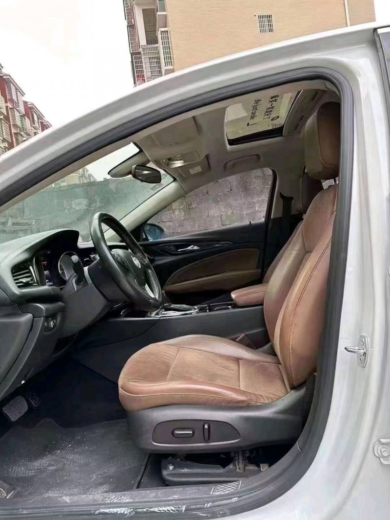 邢台18年别克君威2