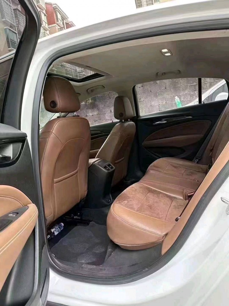 邢台18年别克君威3