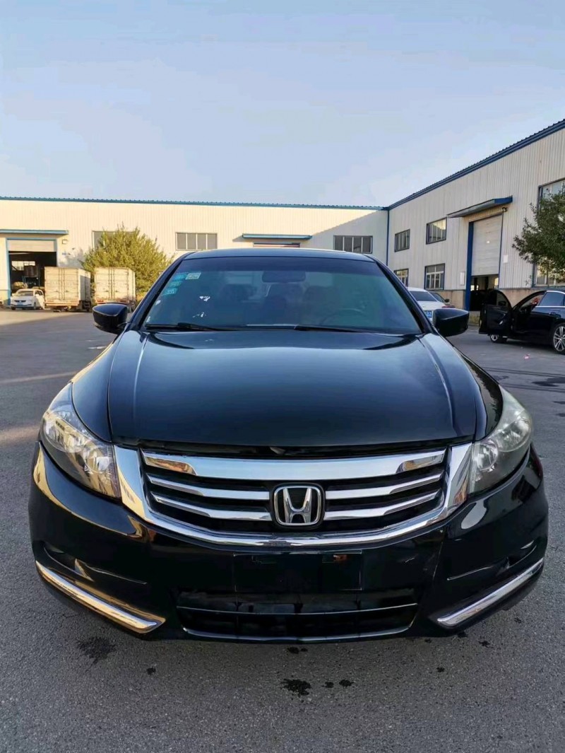 沈阳12年本田雅阁1