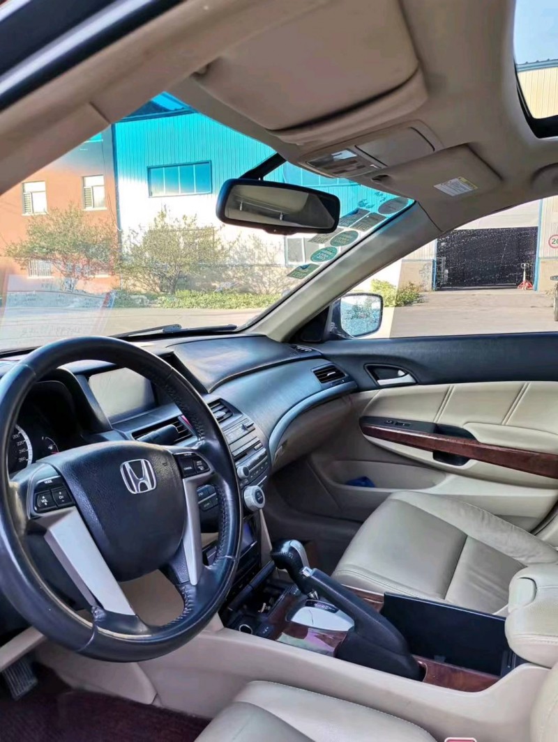 沈阳12年本田雅阁6