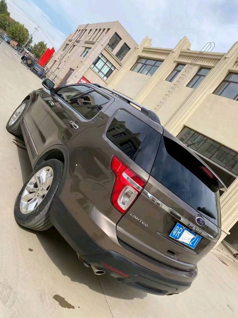 石家庄16年福特探险者9