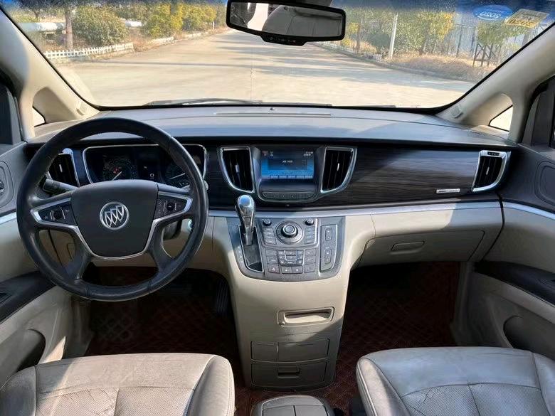 盐城12年别克GL86