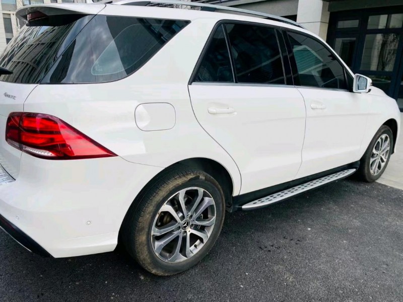 青岛17年奔驰GLE7