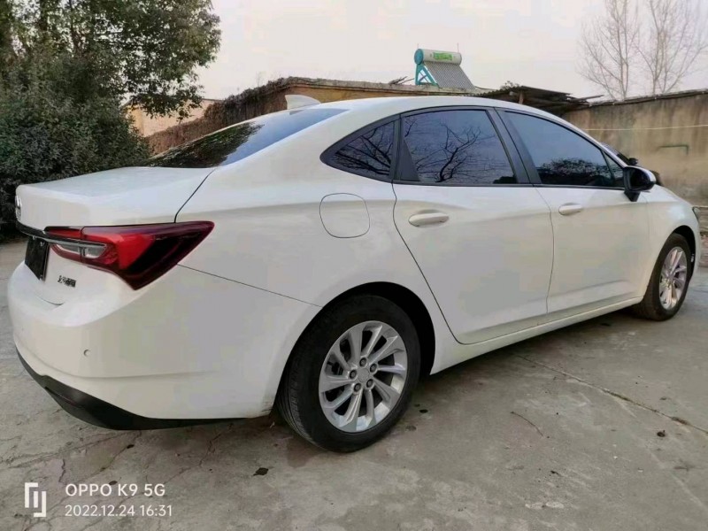 宜昌20年别克威朗4