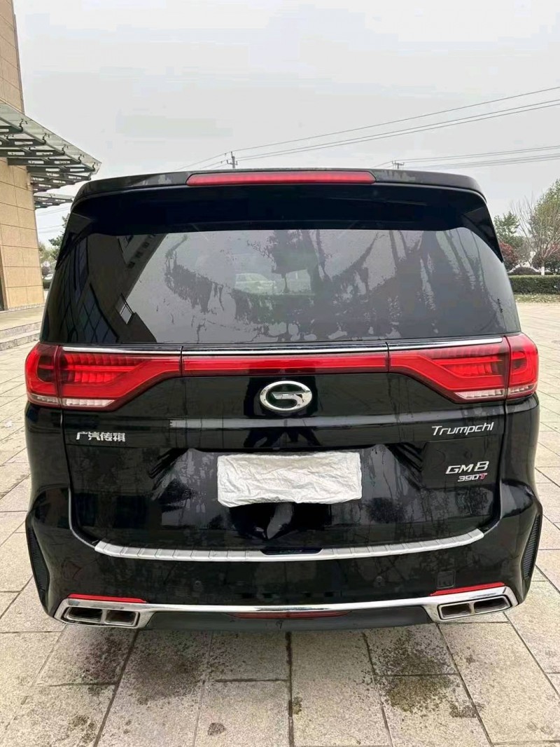 宜昌20年传祺M82