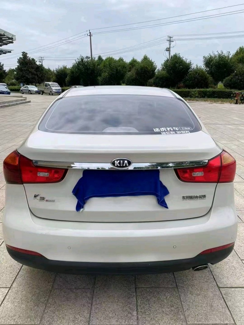 宜昌14年起亚K36