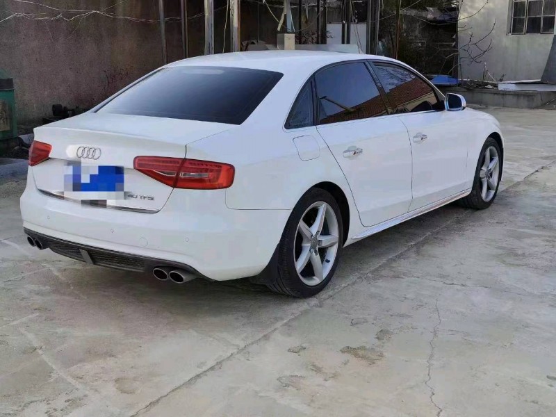 东营15年奥迪A4L7