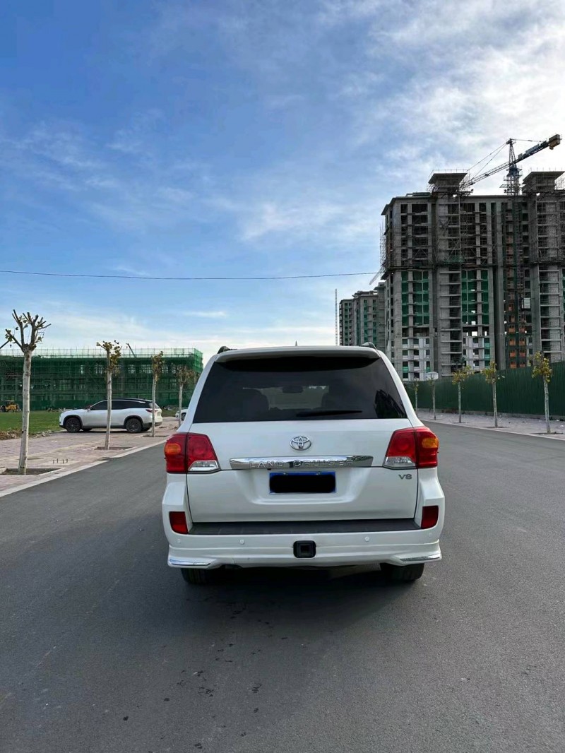 邯郸15年丰田兰德酷路泽2