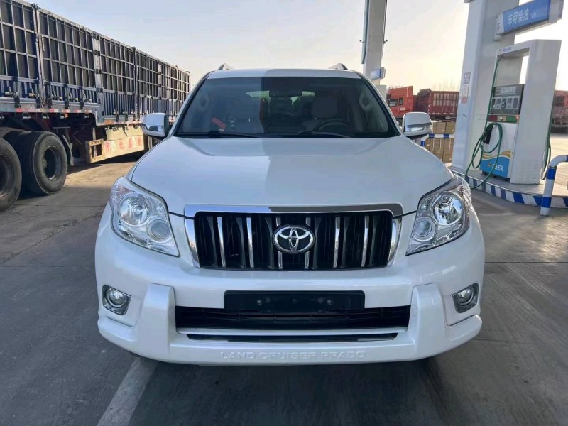 邯郸13年丰田普拉多9