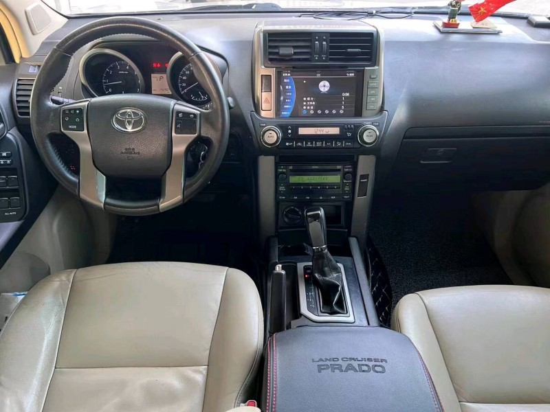 邯郸13年丰田普拉多8