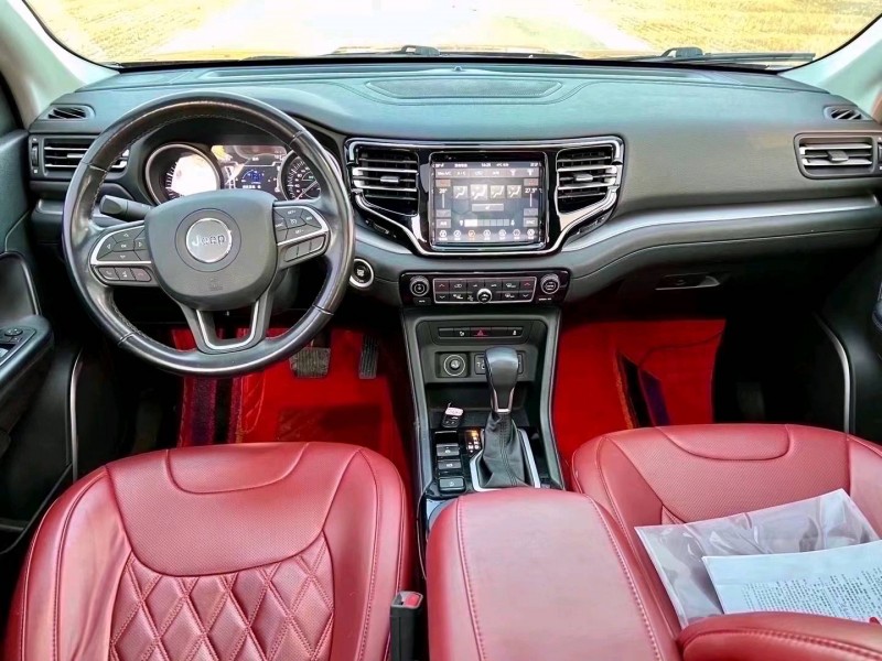 枣庄19年Jeep指挥官7