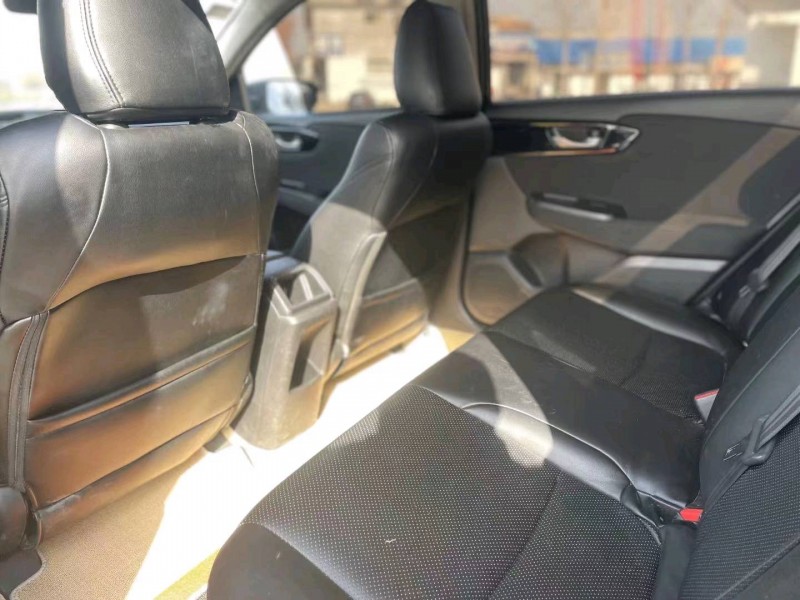 枣庄19年本田凌派6