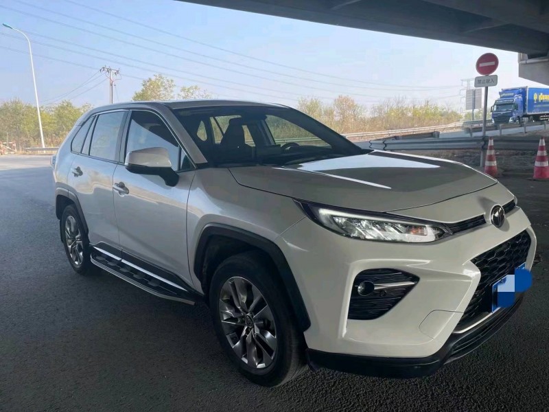 邯郸21年丰田威兰达3