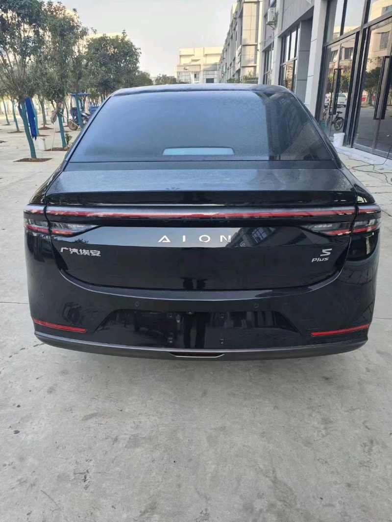 北京23年传祺埃安9