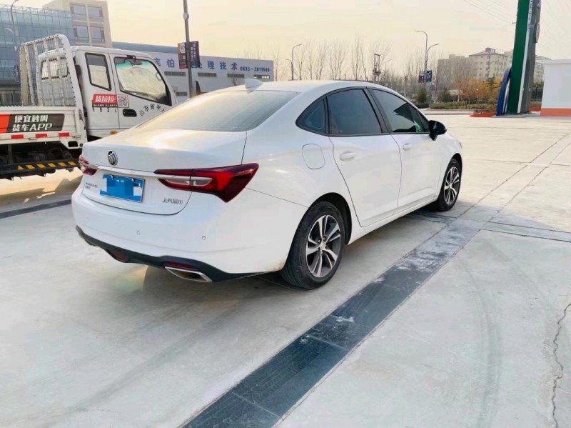 枣庄21年别克威朗7