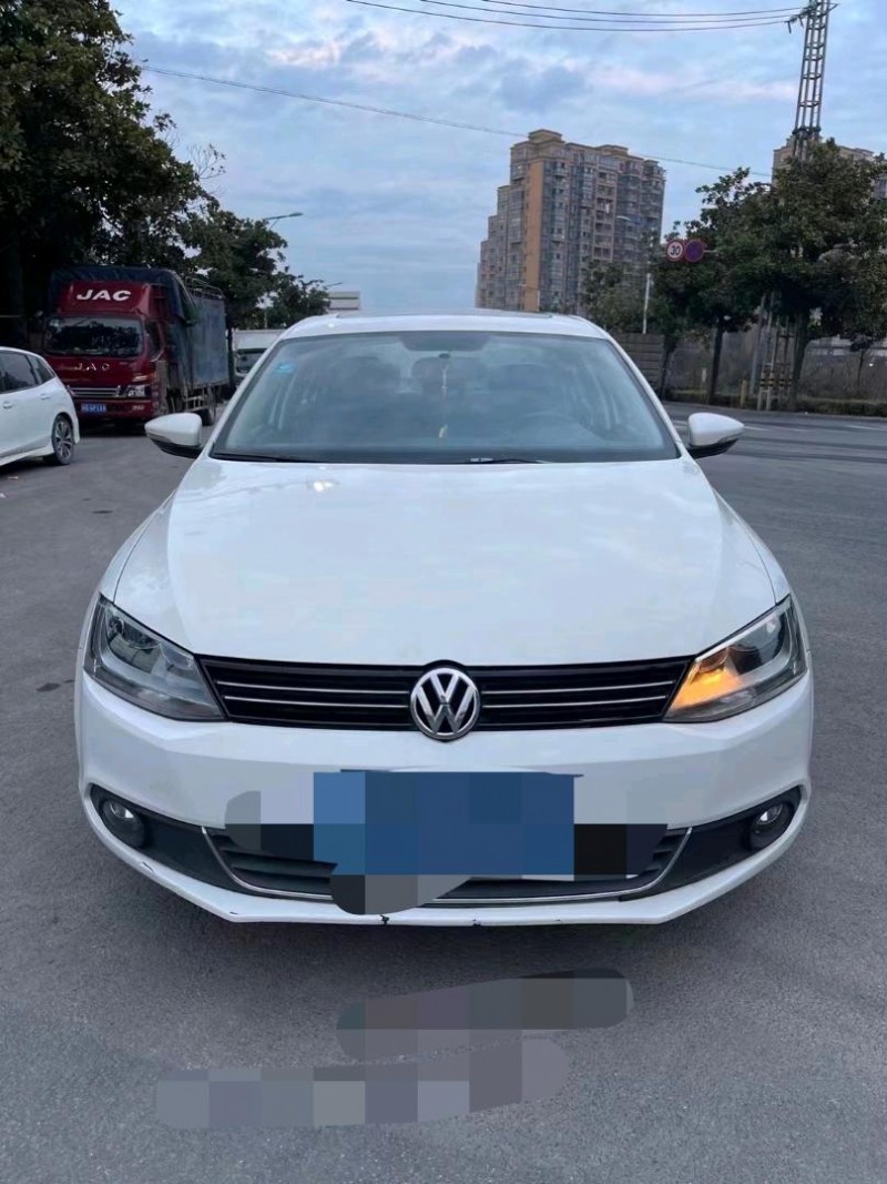 嘉兴14年大众速腾8