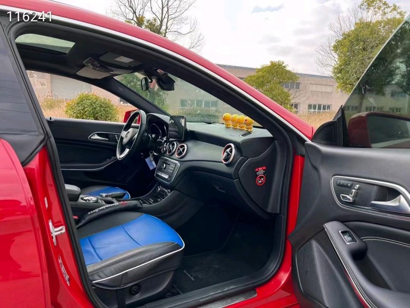 常州17年奔驰CLA6