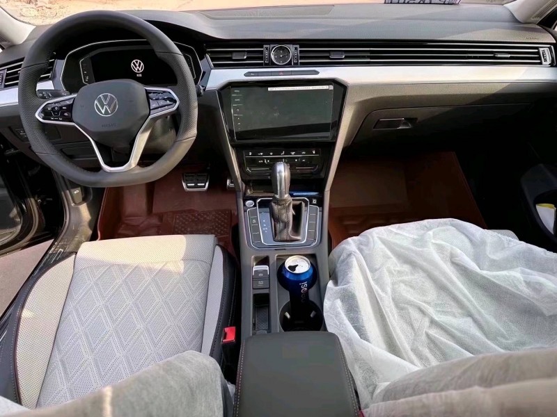 邯郸23年大众迈腾2