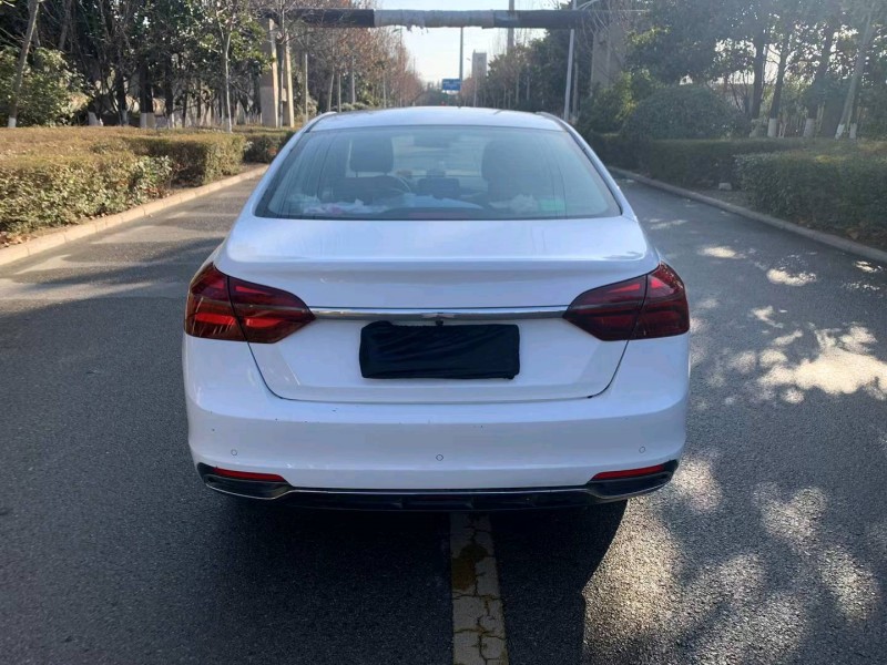 徐州19年吉利帝豪9