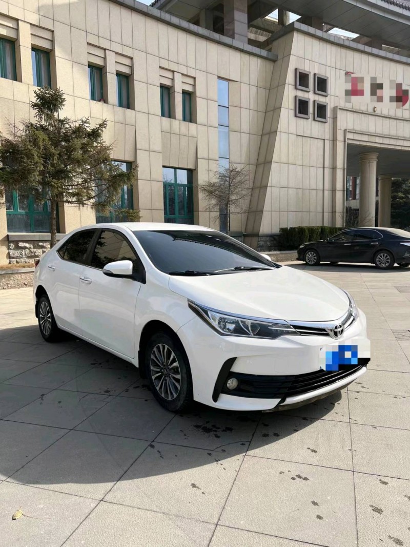 北京18年丰田卡罗拉8