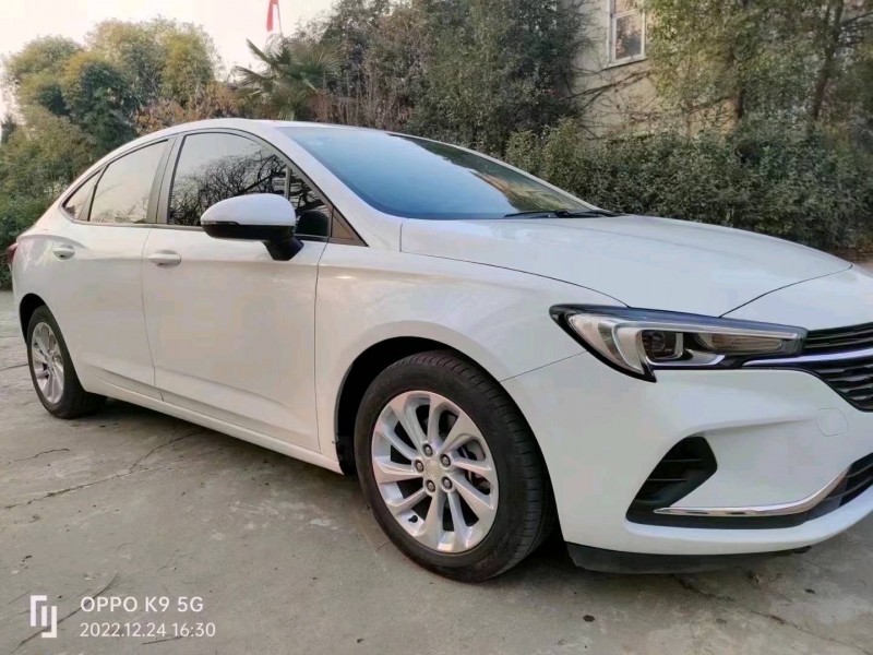 北京20年别克威朗6