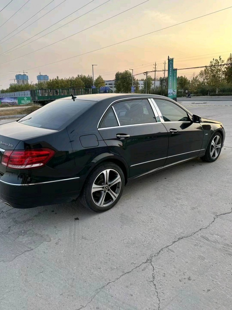 东营11年奔驰E7