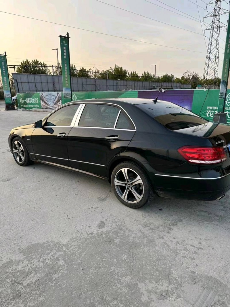 东营11年奔驰E9