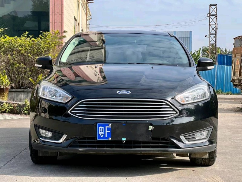 东莞17年福特福克斯1