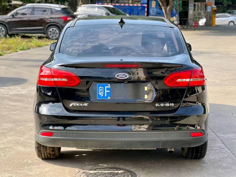 东莞17年福特福克斯4
