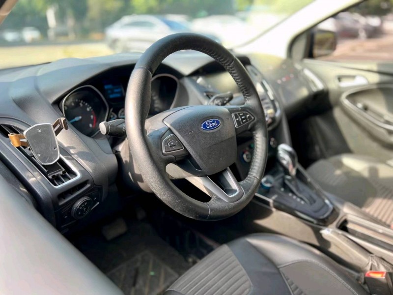 东莞17年福特福克斯6