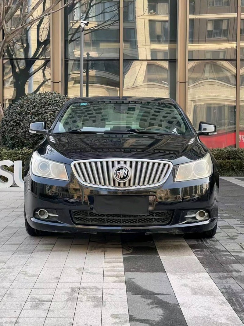 徐州10年别克君越1