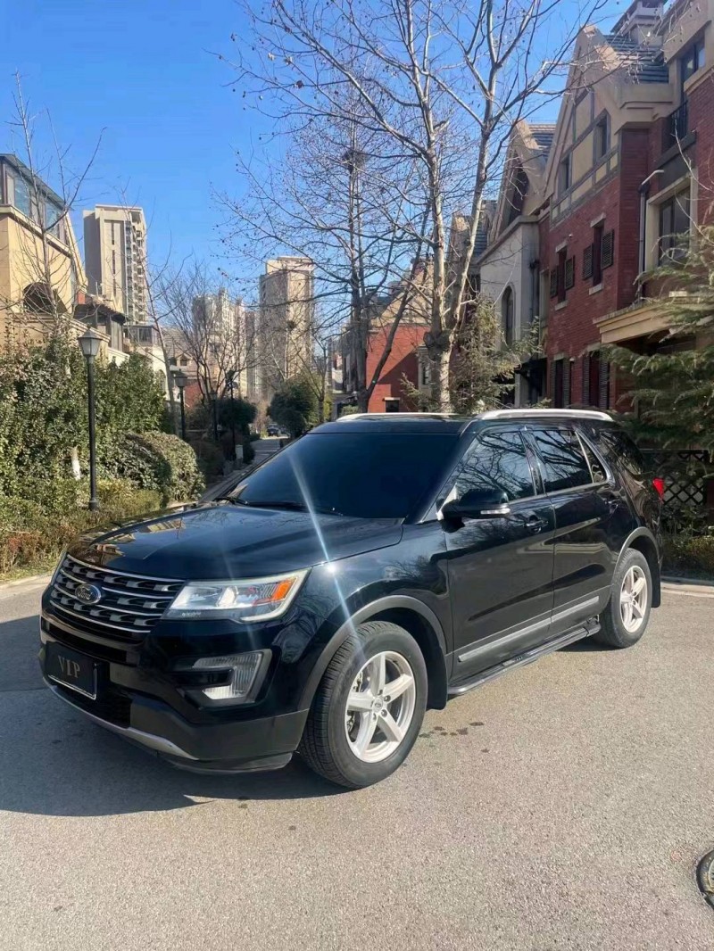 枣庄17年福特探险者2