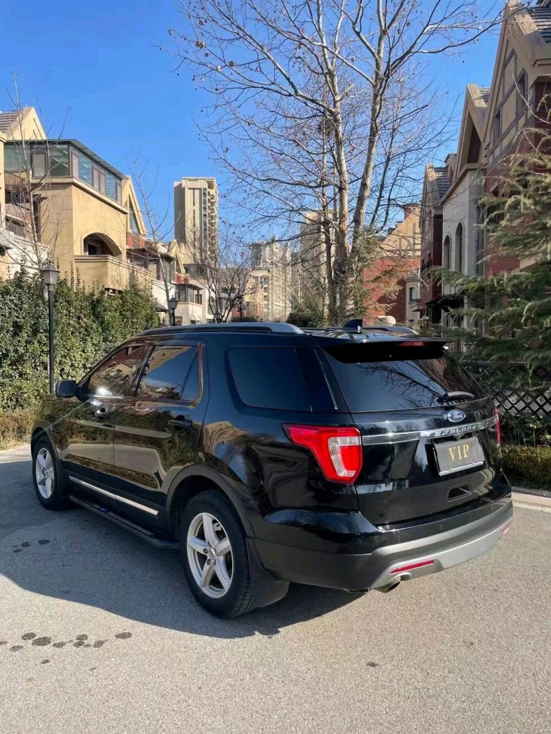 枣庄17年福特探险者9