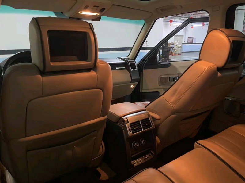 广州11年路虎揽胜3