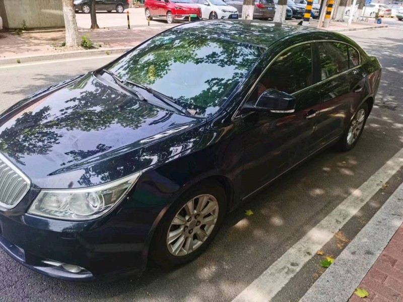 青岛14年别克君越1