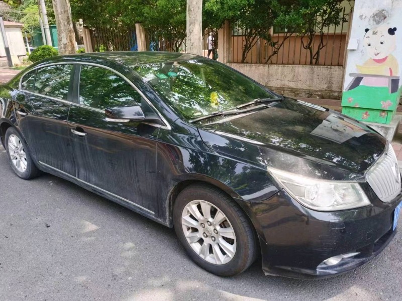 青岛14年别克君越2