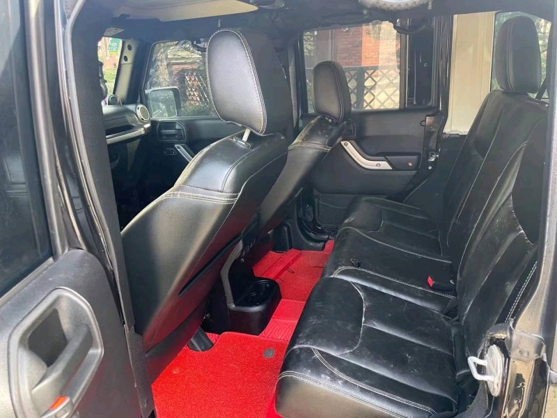 青岛14年Jeep牧马人4