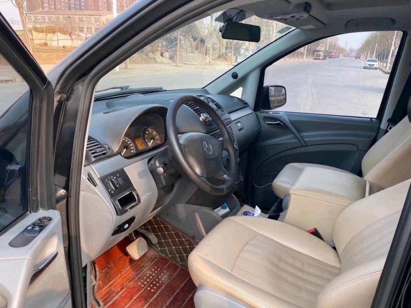 枣庄14年奔驰唯雅诺9