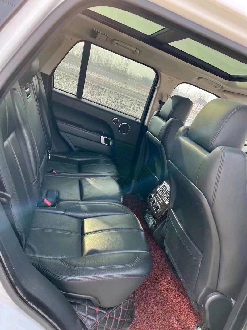 枣庄17年路虎揽胜行政3