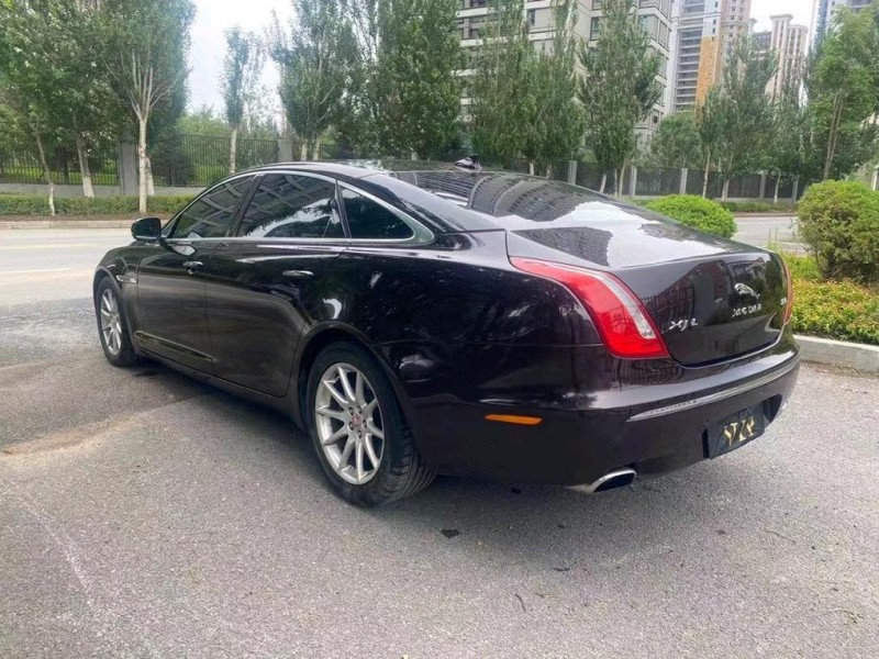 沈陽13年捷豹XJL3