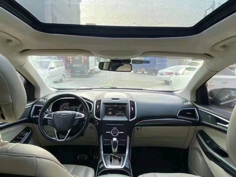 珠海15年福特锐界3