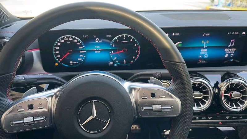 沈阳21年奔驰CLA1