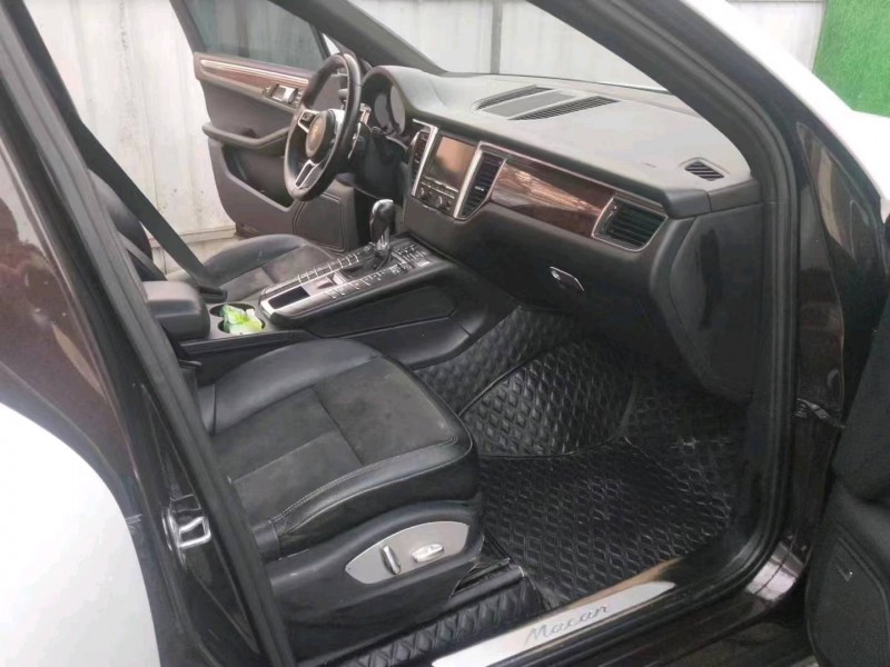 北京15年保时捷Macan5