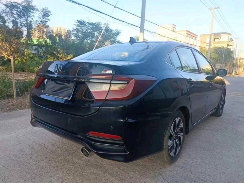 珠海17年本田凌派6