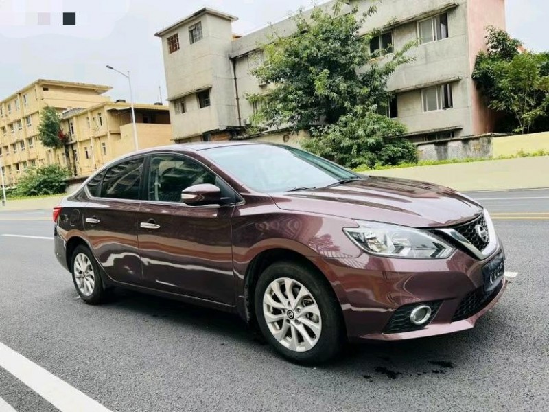 东莞17年日产轩逸3